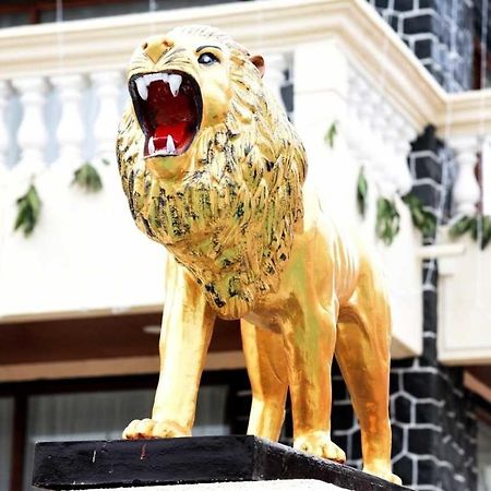 Maharaja The Royal Resort Thane Eksteriør billede