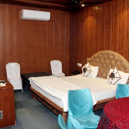 Maharaja The Royal Resort Thane Eksteriør billede