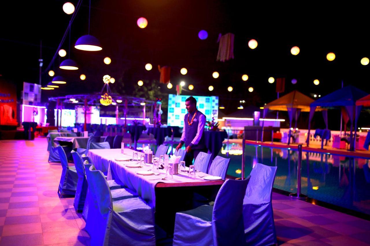 Maharaja The Royal Resort Thane Eksteriør billede