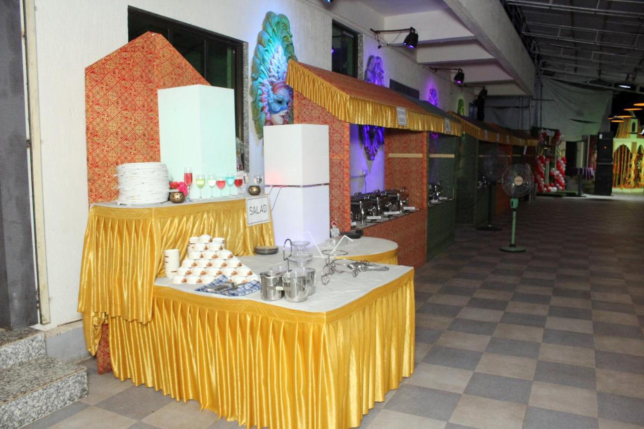 Maharaja The Royal Resort Thane Eksteriør billede