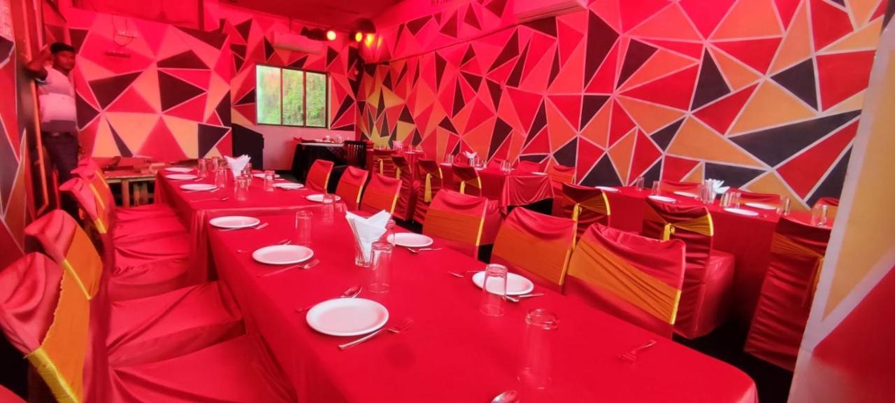 Maharaja The Royal Resort Thane Eksteriør billede