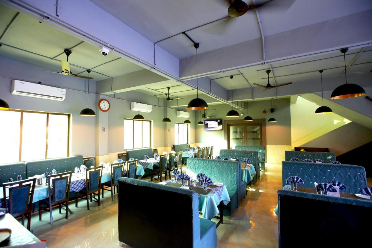 Maharaja The Royal Resort Thane Eksteriør billede